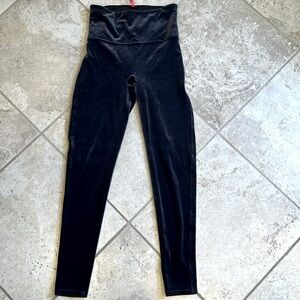 Spanx velvet leggings, size M